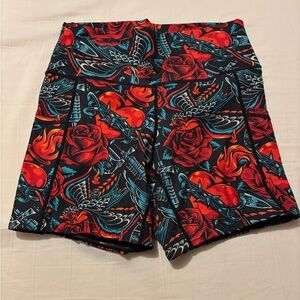 Constantly varied gear 5” shorts SMALL vintage tattoo. CVG